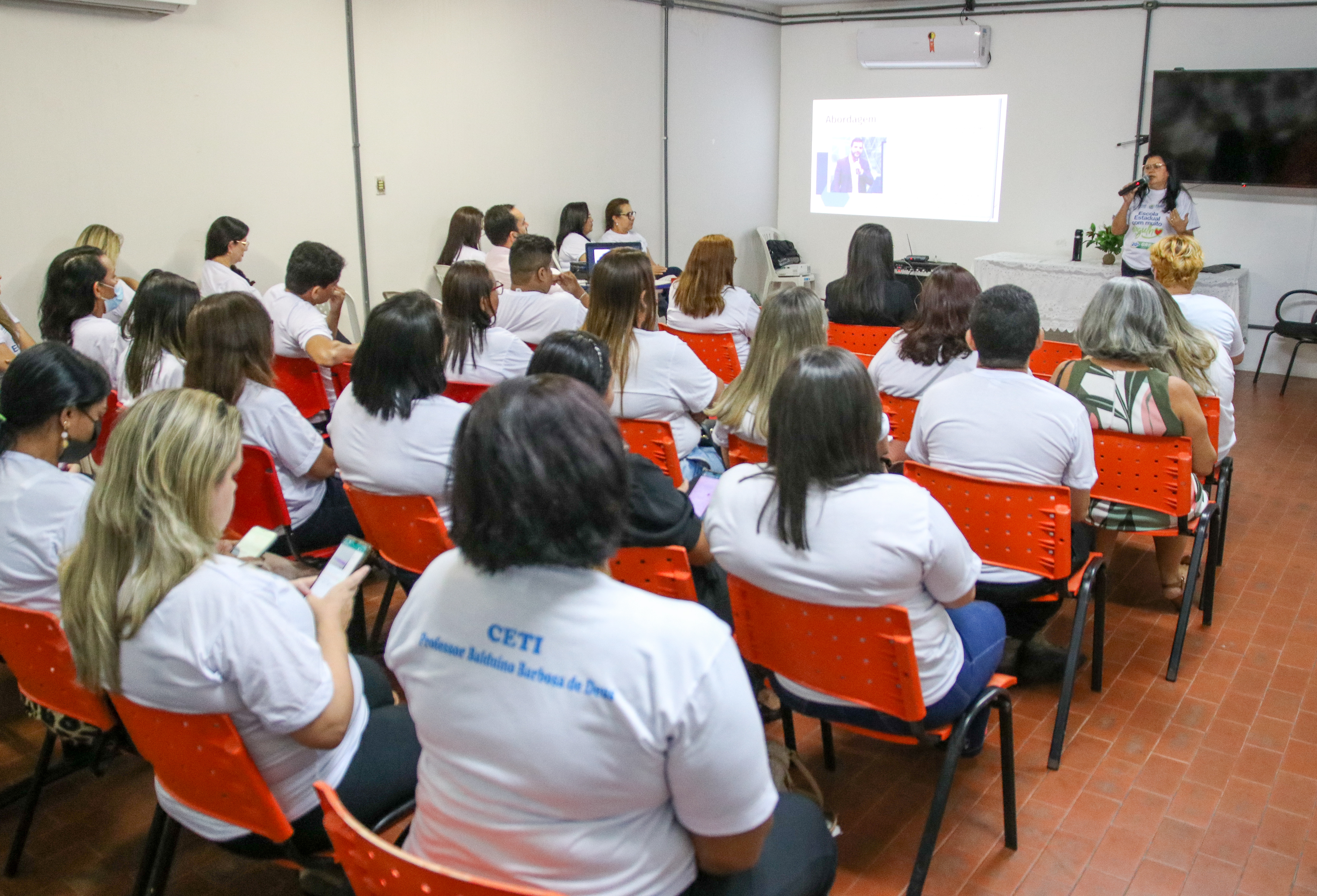 Unidades de ensino, Americana