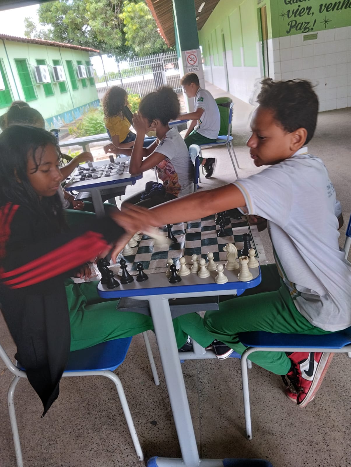 UNILA oferta aulas de xadrez online para a comunidade