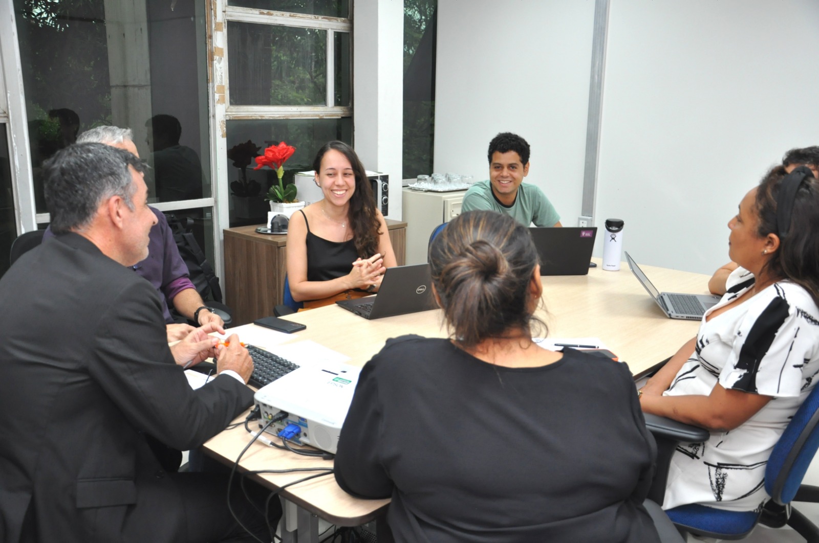 INSTITUTO SONHO GRANDE PROMOVE PESQUISA PARA ESCOLAS DE ENSINO MÉDIO EM  TEMPO INTEGRAL  DIVEP – DIVISÃO DE AÇÕES PEDAGÓGICAS – SUPERINTENDÊNCIA  REGIONAL DE ENSINO DE CORONEL FABRICIANO/MINAS GERAIS – BRASIL