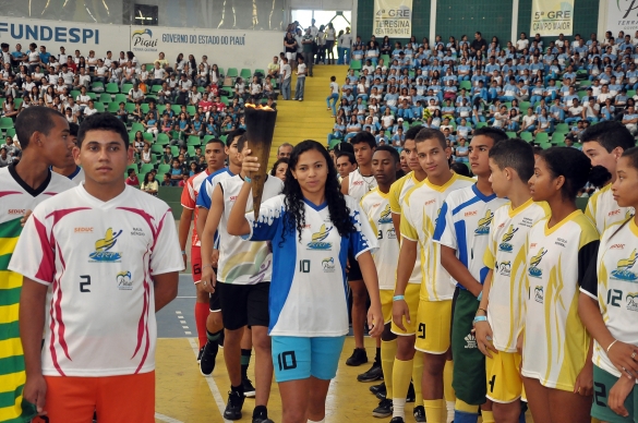 SEDU - Times de Basquete entram em quadra nos Jogos Escolares da